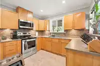10014 127B STREET - thumbnail 8