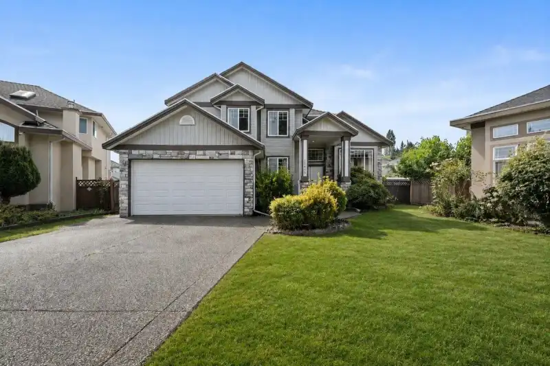 15648 83A AVENUE - photo 1 of 40