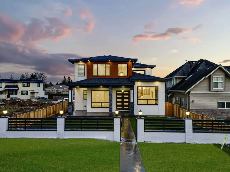 5712 144 STREET - photo 1 of 40
