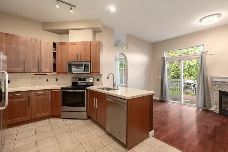 18 7465 MULBERRY PLACE - photo 4 of 25