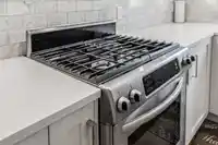 13596 60 AVENUE - thumbnail 4