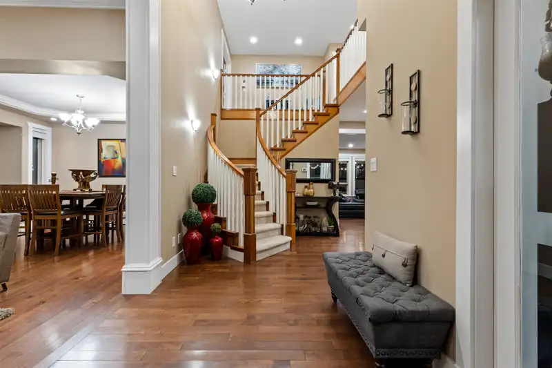 8741 163A STREET - photo 3 of 39