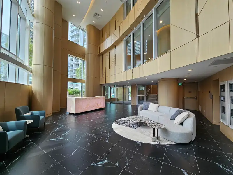 1306 13768 100 AVENUE - photo 2 of 23