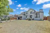 12242 98A AVENUE - thumbnail 2