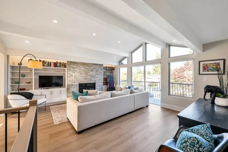 5021 197 STREET - photo 3 of 25