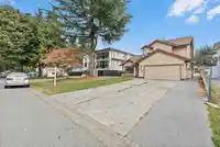 7008 129A STREET - thumbnail 3