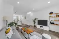 118 15850 85 AVENUE - thumbnail 3