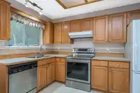 151 6875 121 STREET - thumbnail 16