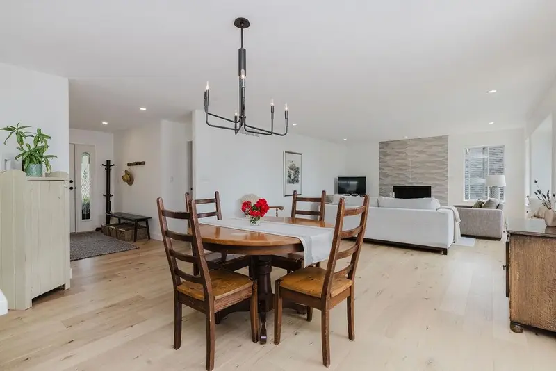 341 HARRY ROAD - photo 4 of 25