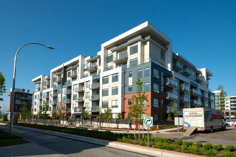 423 7936 206 STREET - photo 1 of 25