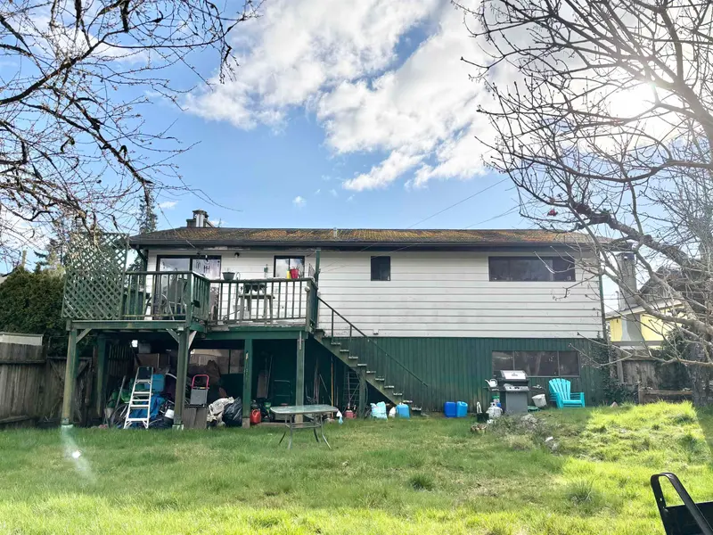 5762 SPINDRIFT STREET - photo 2 of 7