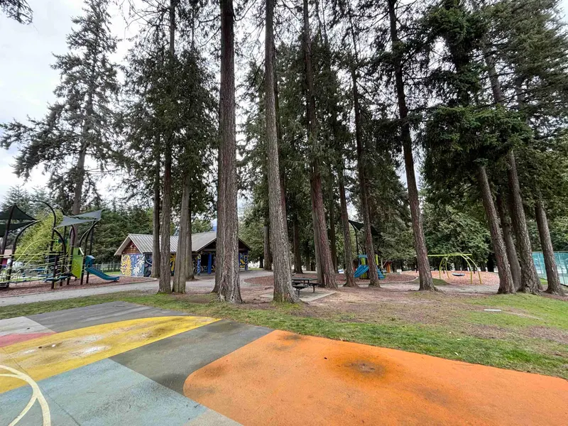 5762 SPINDRIFT STREET - photo 4 of 7