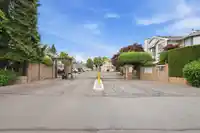 52 9279 122 STREET - thumbnail 1