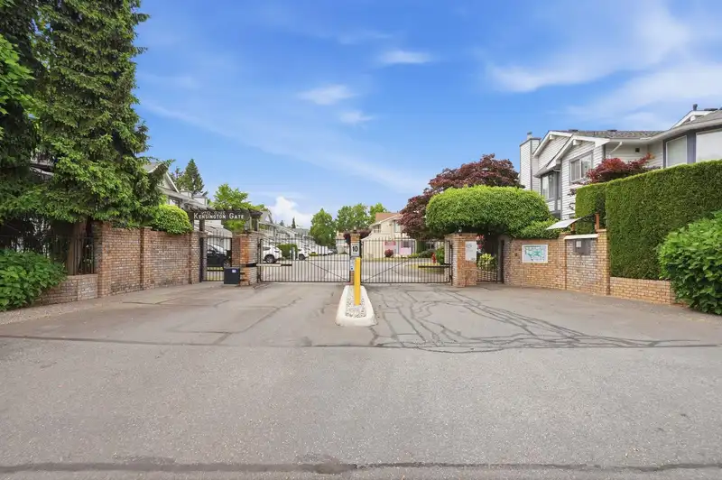 52 9279 122 STREET - photo 1 of 40