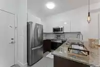 220 13733 107A AVENUE - thumbnail 10