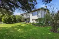 17569 60 AVENUE - thumbnail 1