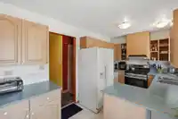 17569 60 AVENUE - thumbnail 15