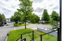 9417 132A STREET - thumbnail 38