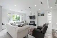 9417 132A STREET - thumbnail 5