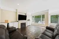 8891 164 STREET - thumbnail 11