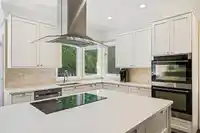 8891 164 STREET - thumbnail 8