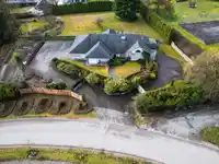 17484 ABBEY DRIVE - thumbnail 1