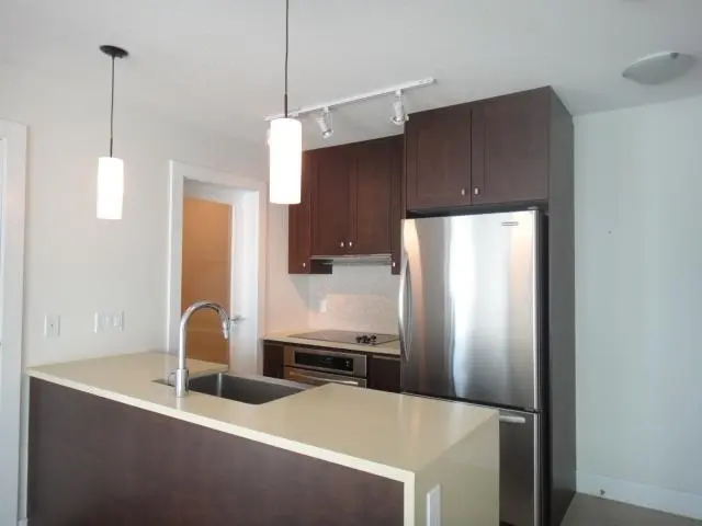 2008 888 HOMER STREET - photo 3 of 11