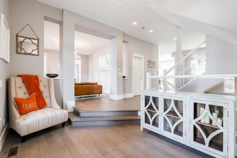 15708 MOUNTAIN VIEW DRIVE - photo 4 of 25