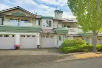 204 13888 70 AVENUE - thumbnail 1