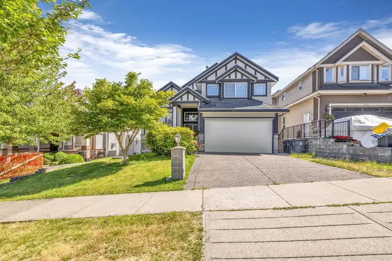 18910 55 AVENUE - photo 1 of 40