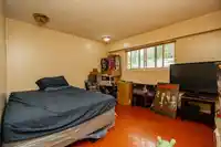 9303 STUART CRESCENT - thumbnail 15