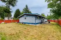 9303 STUART CRESCENT - thumbnail 27