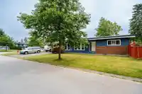 9303 STUART CRESCENT - thumbnail 33
