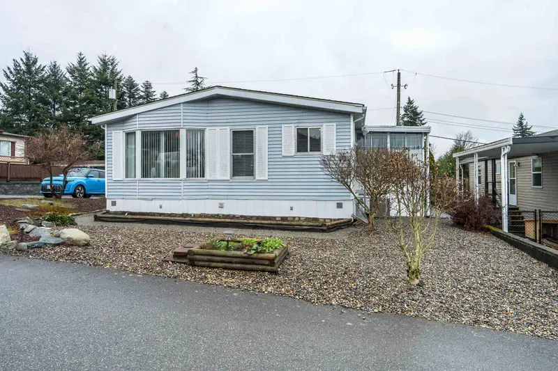 259 27111 0 AVENUE - photo 4 of 25