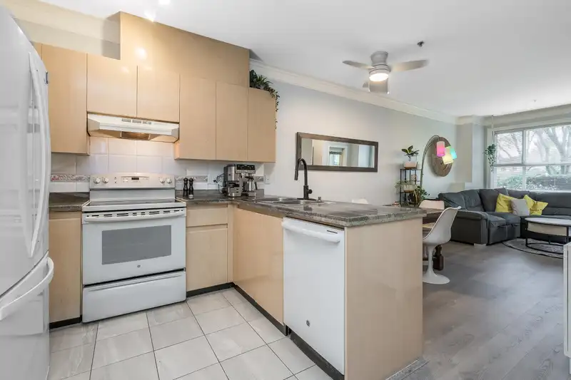 107 8115 121A STREET - photo 3 of 32