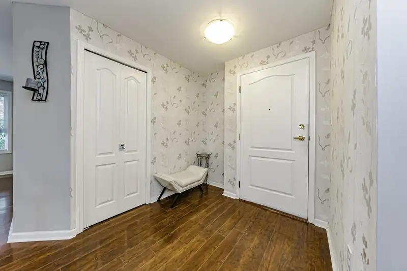 101 17727 58 AVENUE - photo 4 of 40