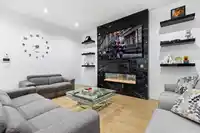 10686 141A STREET - thumbnail 22