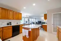 11443 ROYAL CRESCENT - thumbnail 8