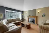 9312 163 STREET - thumbnail 4