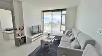 1603 9887 WHALLEY BOULEVARD - thumbnail 2