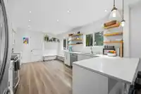 7055 140A STREET - thumbnail 11