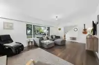7055 140A STREET - thumbnail 5