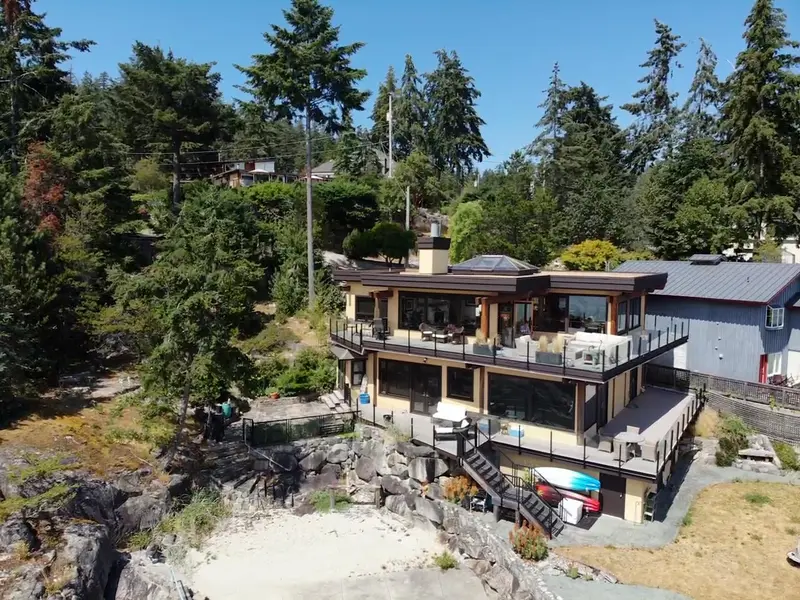 9217 TRUMAN ROAD - photo 2 of 22