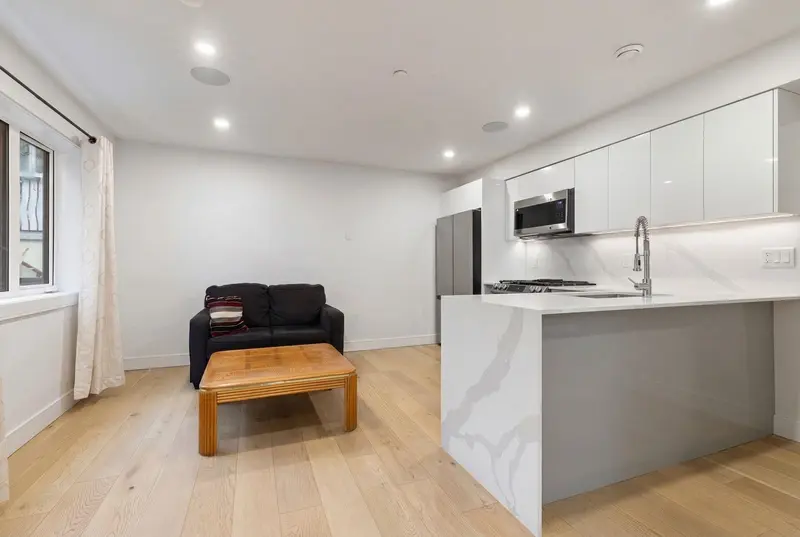 2885 E GEORGIA STREET - photo 3 of 14