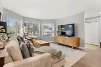 12366 SOUTHPARK CRESCENT - thumbnail 4