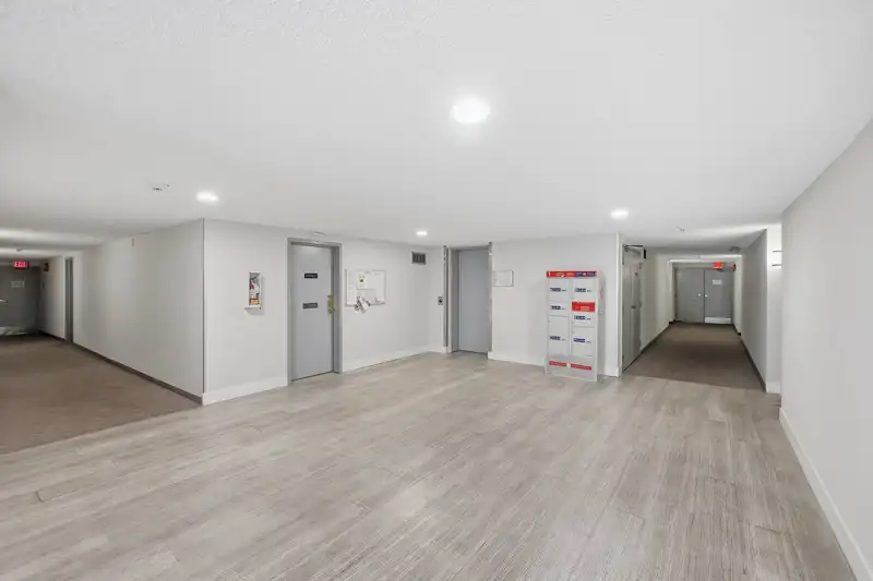 101 9635 121 STREET - photo 3 of 33