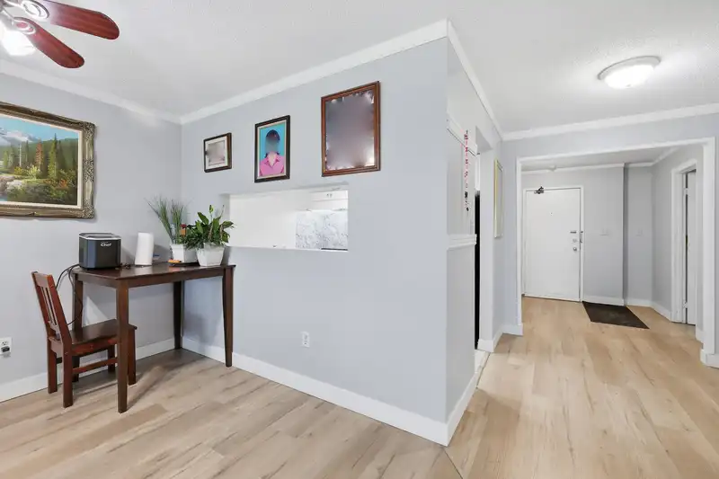 101 9635 121 STREET - photo 4 of 33