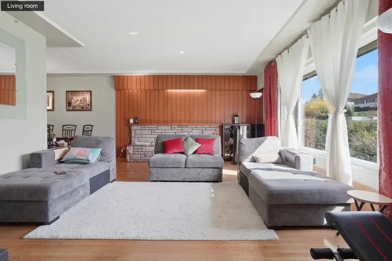 9645 DAVID DRIVE - photo 4 of 25