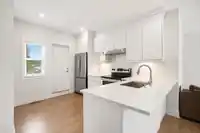 10 8033 166B STREET - thumbnail 8