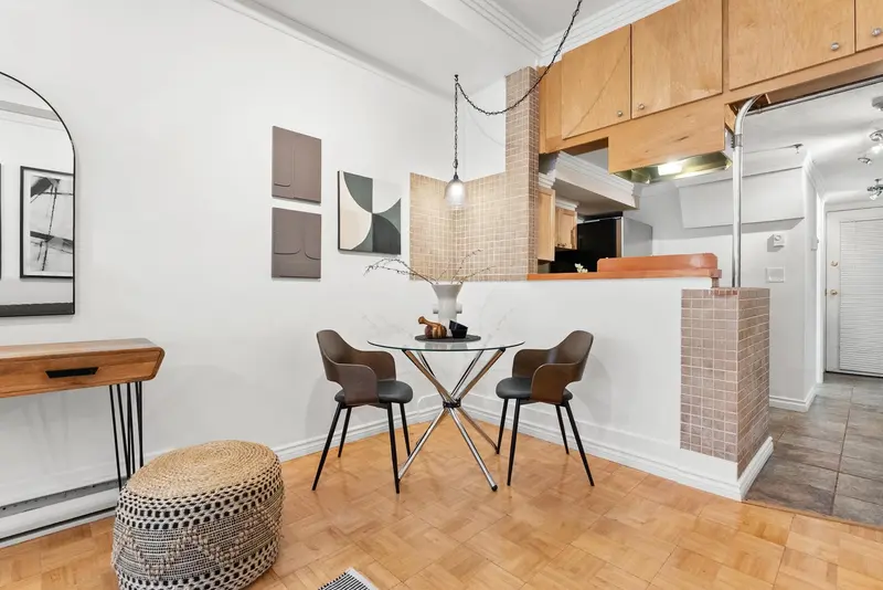 B5 238 E 10TH AVENUE - photo 4 of 25